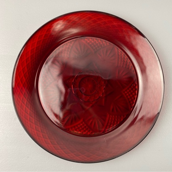 Vintage Cristal D'Arques Ruby Red Cut Glass 10 inch plate Star Pattern Set of 2 - Picture 9 of 11
